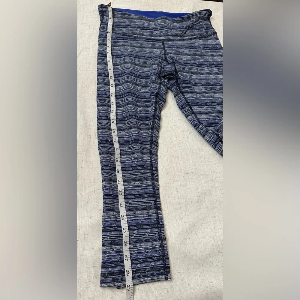 Lululemon Athletica Blue Gray Leggings with Heathered Pattern